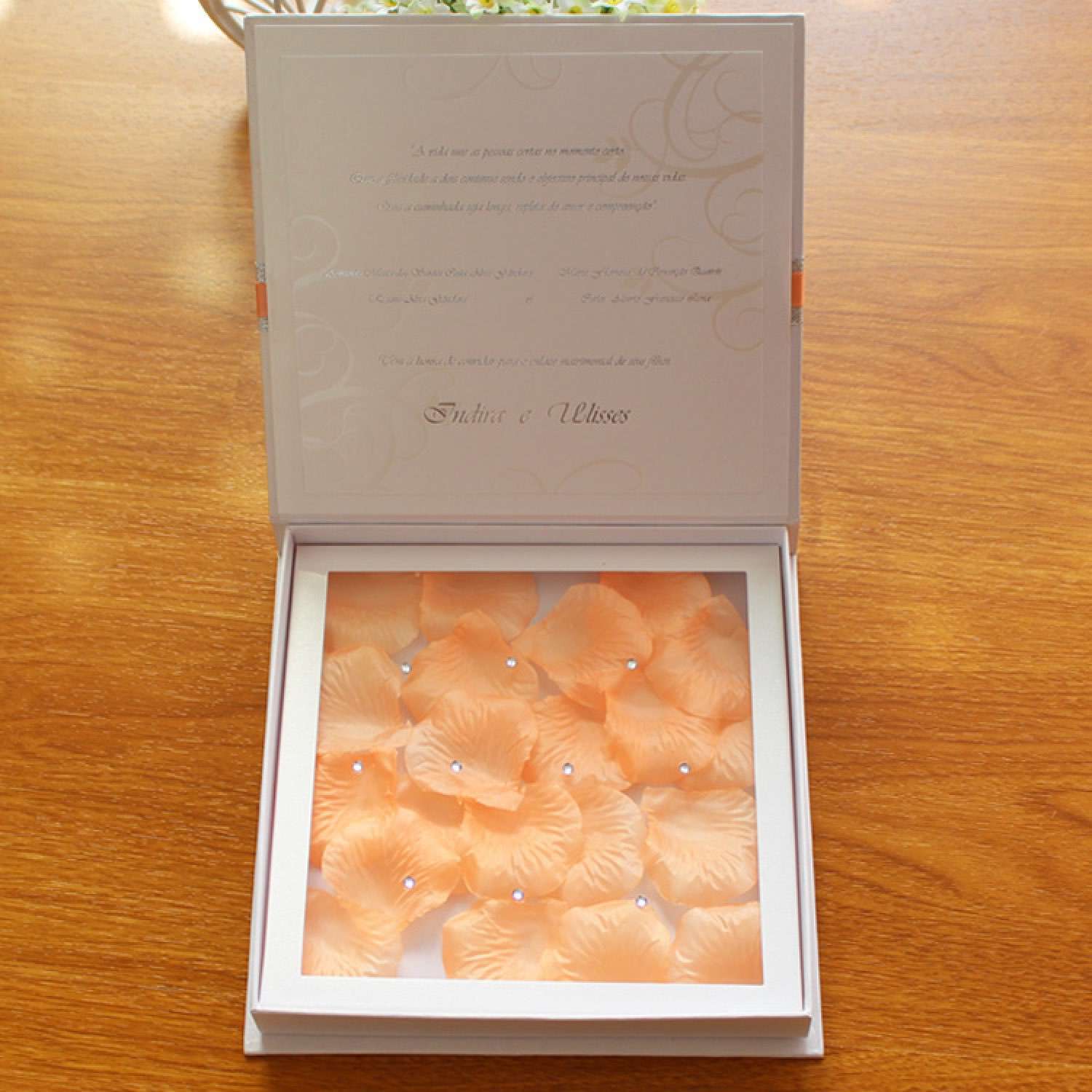 Hardcover Box Customized Embossing Invitation Made in China